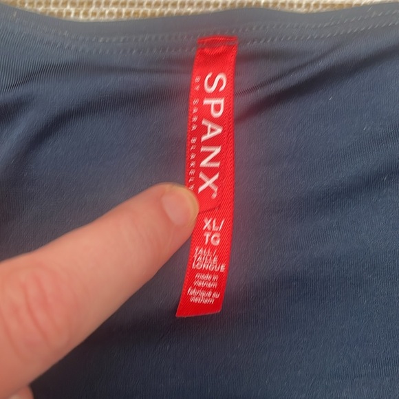 Spanx navy leggings - Picture 4 of 5